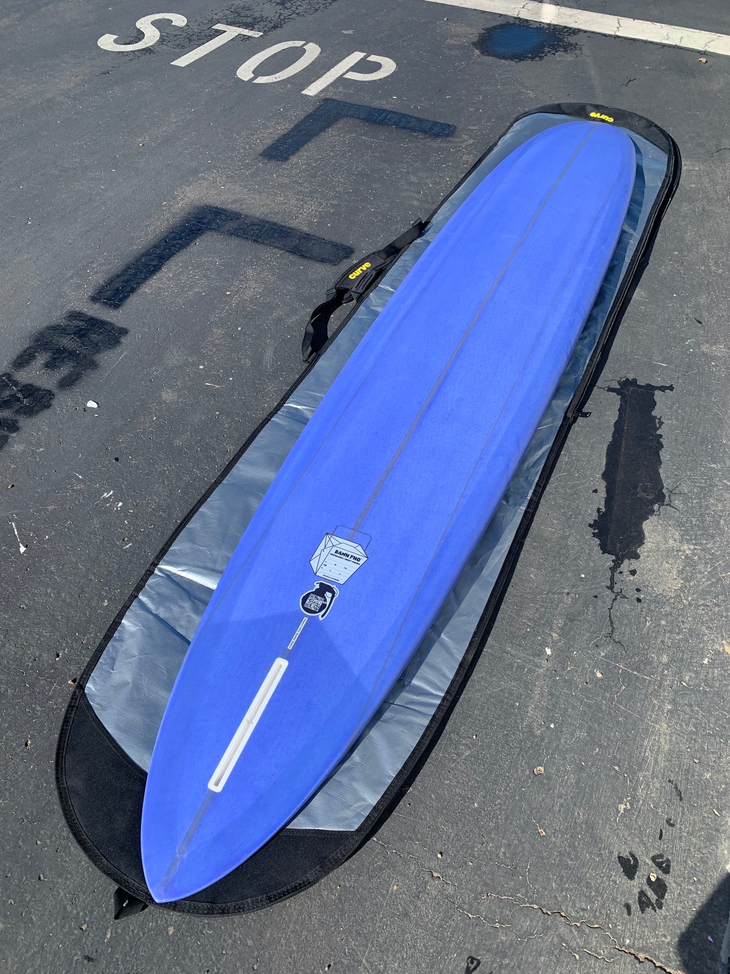 11' x 22.5" x 3.375" x 97L Glider